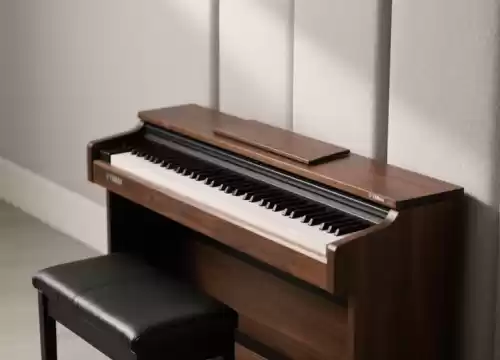 Yamaha P-125 電子琴