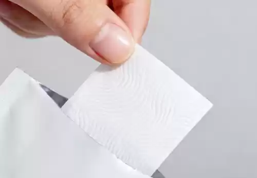 10大妙鼻貼推薦排行榜｜真人實測評比+選購全攻略