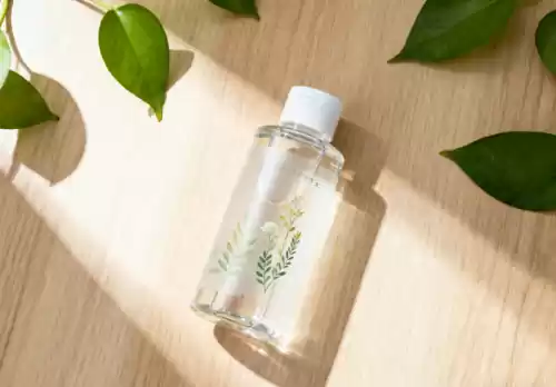 10大學生化妝水推薦排行榜｜真人實測評比+選購全攻略